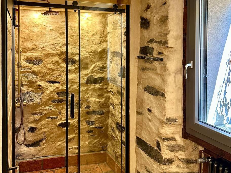 Romantic Home Stone With Amazing View Lake Of Como And Oleandra Laglio Exteriér fotografie
